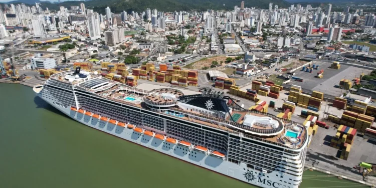 Itajaí se prepara para ser porto de embarque de cruzeiros com terminal de R$ 300 milhões e contrato de 25 anos