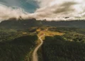 Serra Catarinense: Turistas Gastam Mais, Mas Empresários Sofrem com Queda no Faturamento em 2026