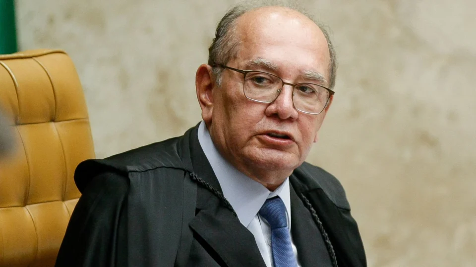 Gilmar Mendes e Hugo Motta defendem instituições e alertam para ‘abusos’ de big techs antes do 2º turno da eleição presidencial