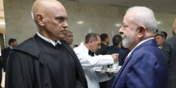 Marco Civil da Internet: Nova Interpretação do STF Causa Onda de Bloqueios no Instagram e Facebook em 2026