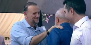 Edinho Silva, coordenador da campanha de Lula, aponta falhas no transporte público e critica “big techs” por interferência eleitoral