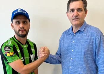 Alex Diniz, Filiado ao PL, Vira Senador por Minas Gerais Após Vitória de Cleitinho Azevedo no Governo Estadual